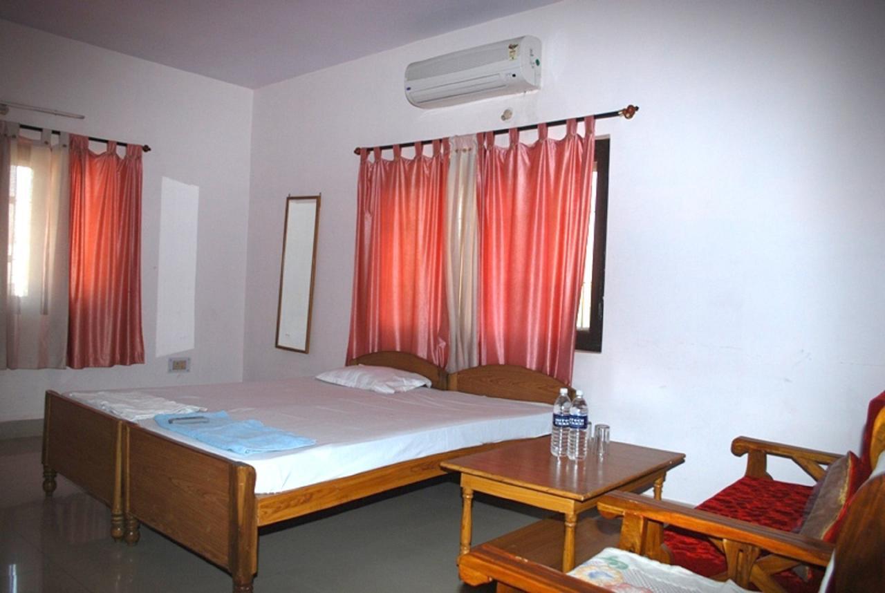 ראנצ'י Hotel Sanskar מראה חיצוני תמונה