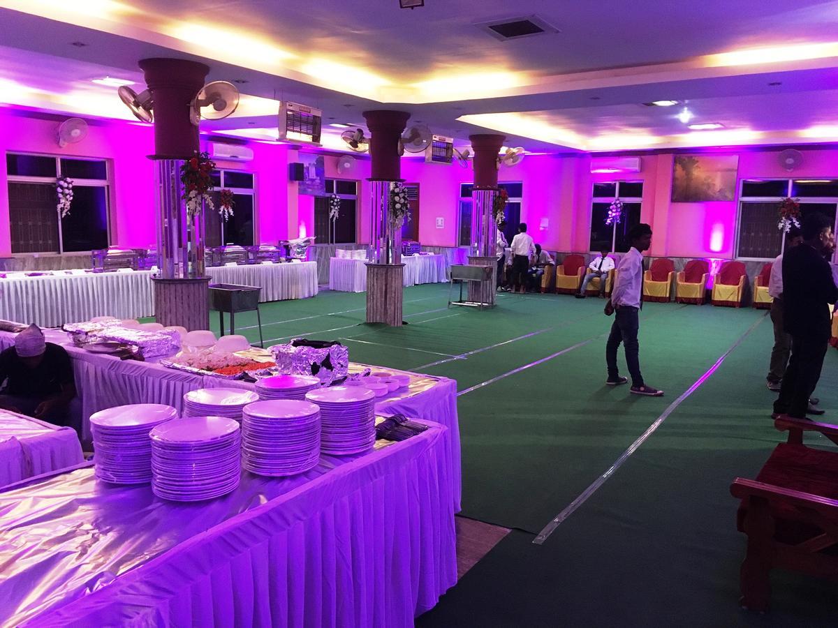 ראנצ'י Hotel Sanskar מראה חיצוני תמונה